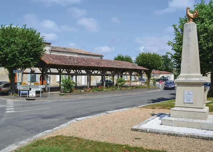 Semesterbostad Amazing In *