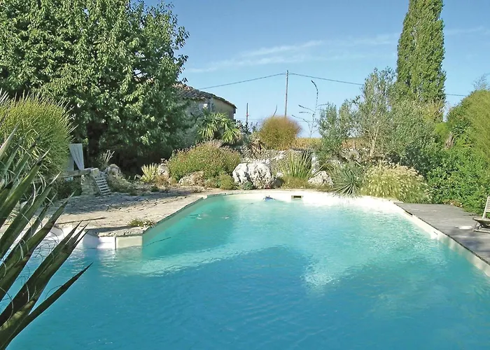 Semesterbostad Amazing In *